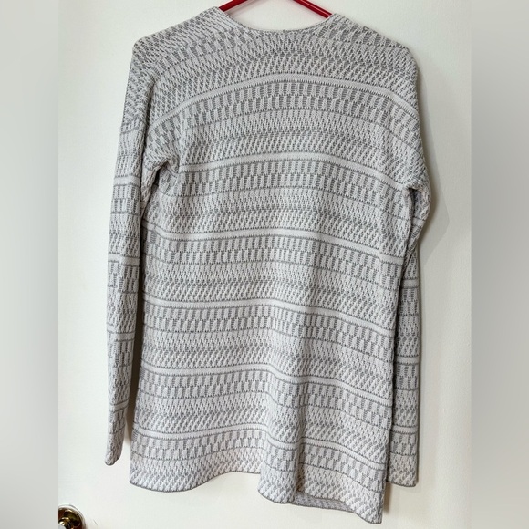 🎉4/30$🎉 Dynamite Gray Open-Front Knit Cardigan – Medium 🌫️ - Picture 5 of 5